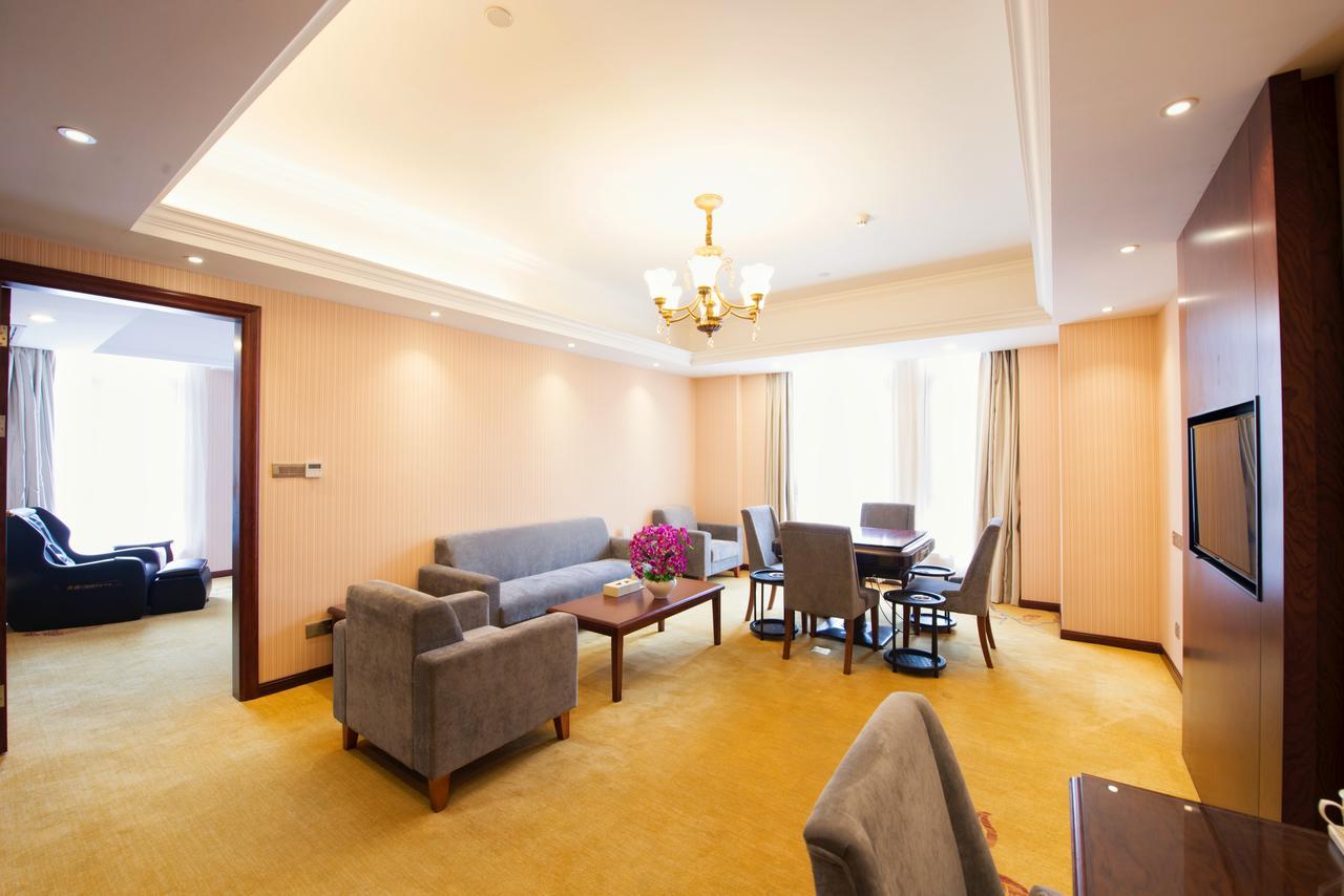 Vienna Hotel Jinshan New City Wanda Plaza Екстериор снимка