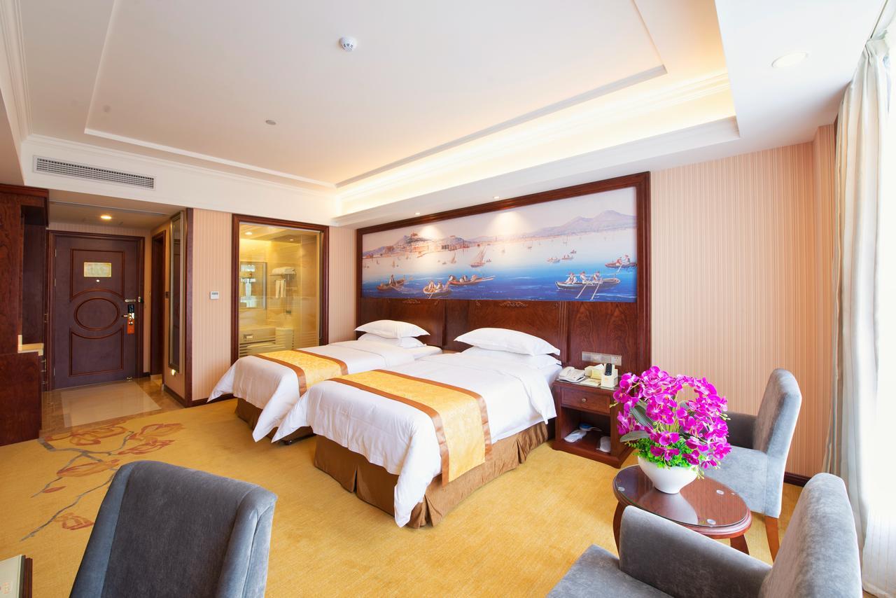 Vienna Hotel Jinshan New City Wanda Plaza Екстериор снимка
